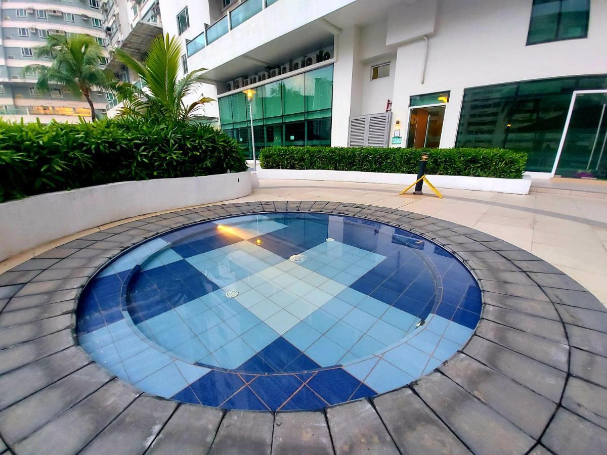 Relaxing Place At Beacon Tower Makati Manila